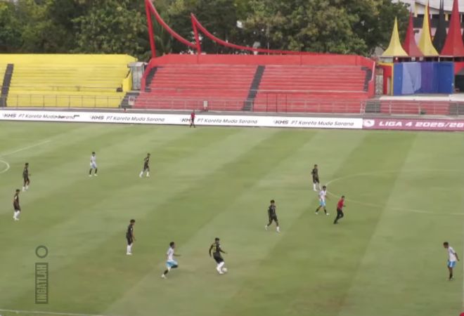 Suasana pertandingan PSPP Padang Panjang melawan   Batang Anai FC